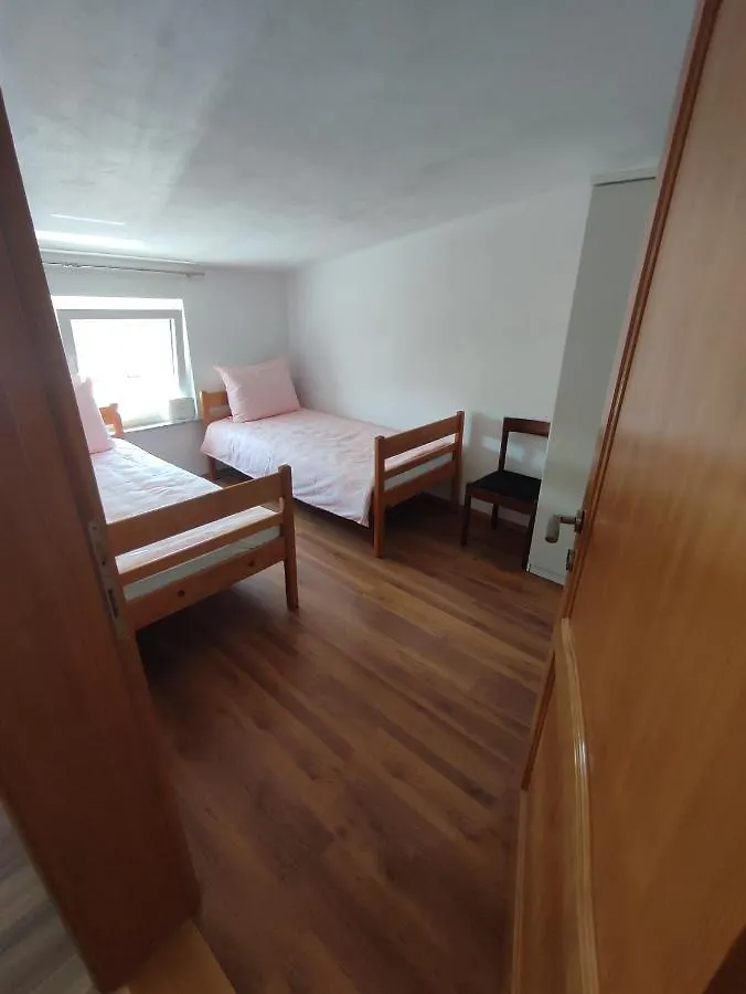 Apartman Emir Apartment Marcana 0*,