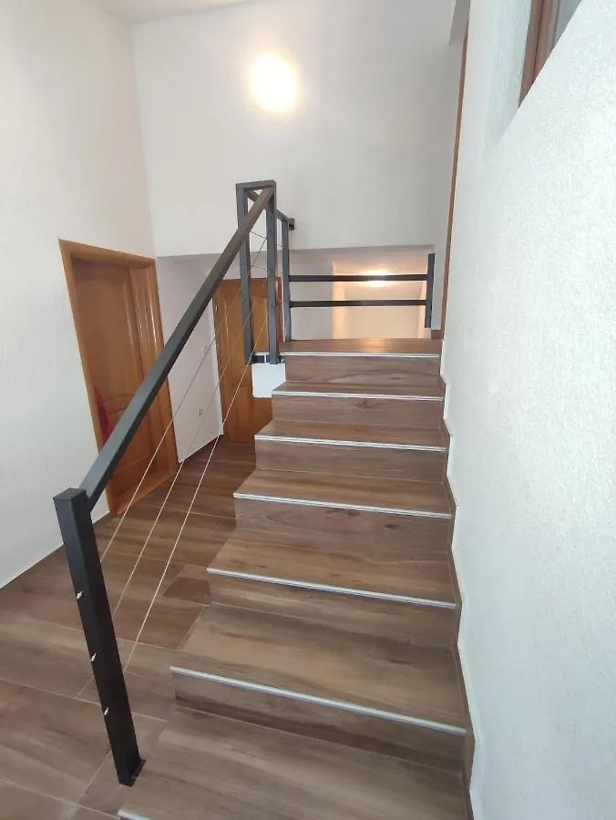 Apartman Emir Apartment Marcana
